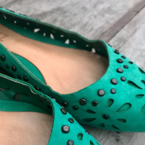 The cutest turquoise flats ever! - Picture 4 of 5